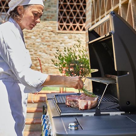 Agriturismo Borgo Scaffaia ซาน ปิเอโร อา ซิเอเว ภายนอก รูปภาพ