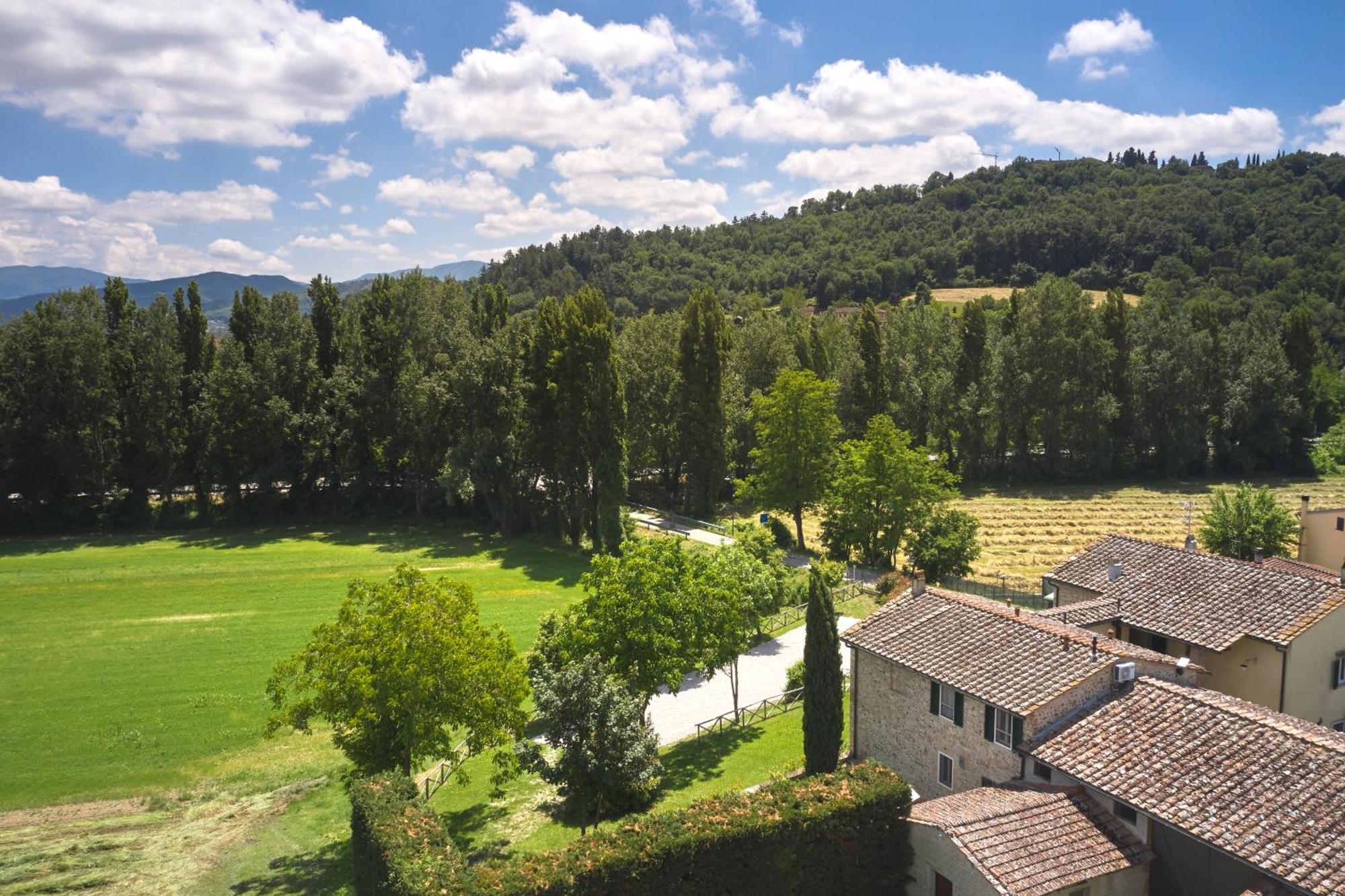 Agriturismo Borgo Scaffaia ซาน ปิเอโร อา ซิเอเว ภายนอก รูปภาพ