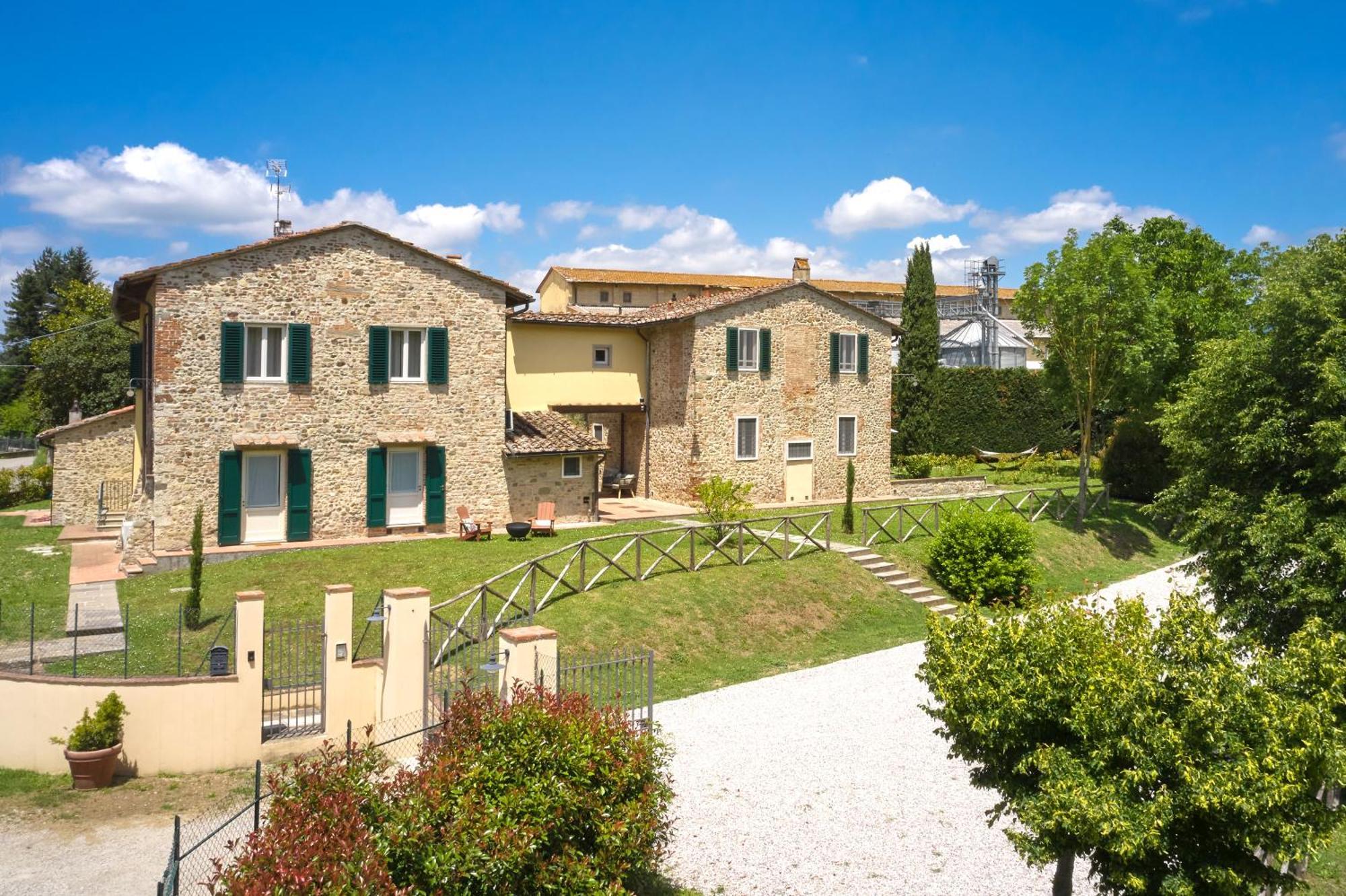 Agriturismo Borgo Scaffaia ซาน ปิเอโร อา ซิเอเว ภายนอก รูปภาพ